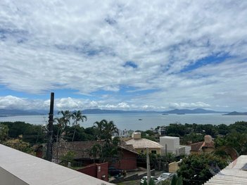 house em das Embaúbas, Centro - Florianópolis - SC