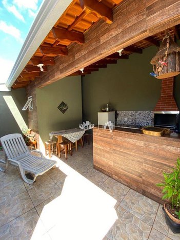 house em Rua Francisco Bernardino Leite, Califórnia - Londrina - PR
