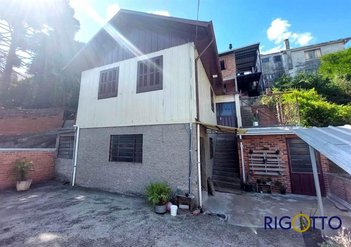 house em Rua Cirilo Ruzzarin, Petrópolis - Caxias do Sul - RS