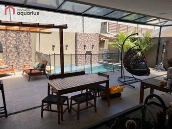 house em Avenida do Cristal, Jardim Califórnia - Jacareí - SP