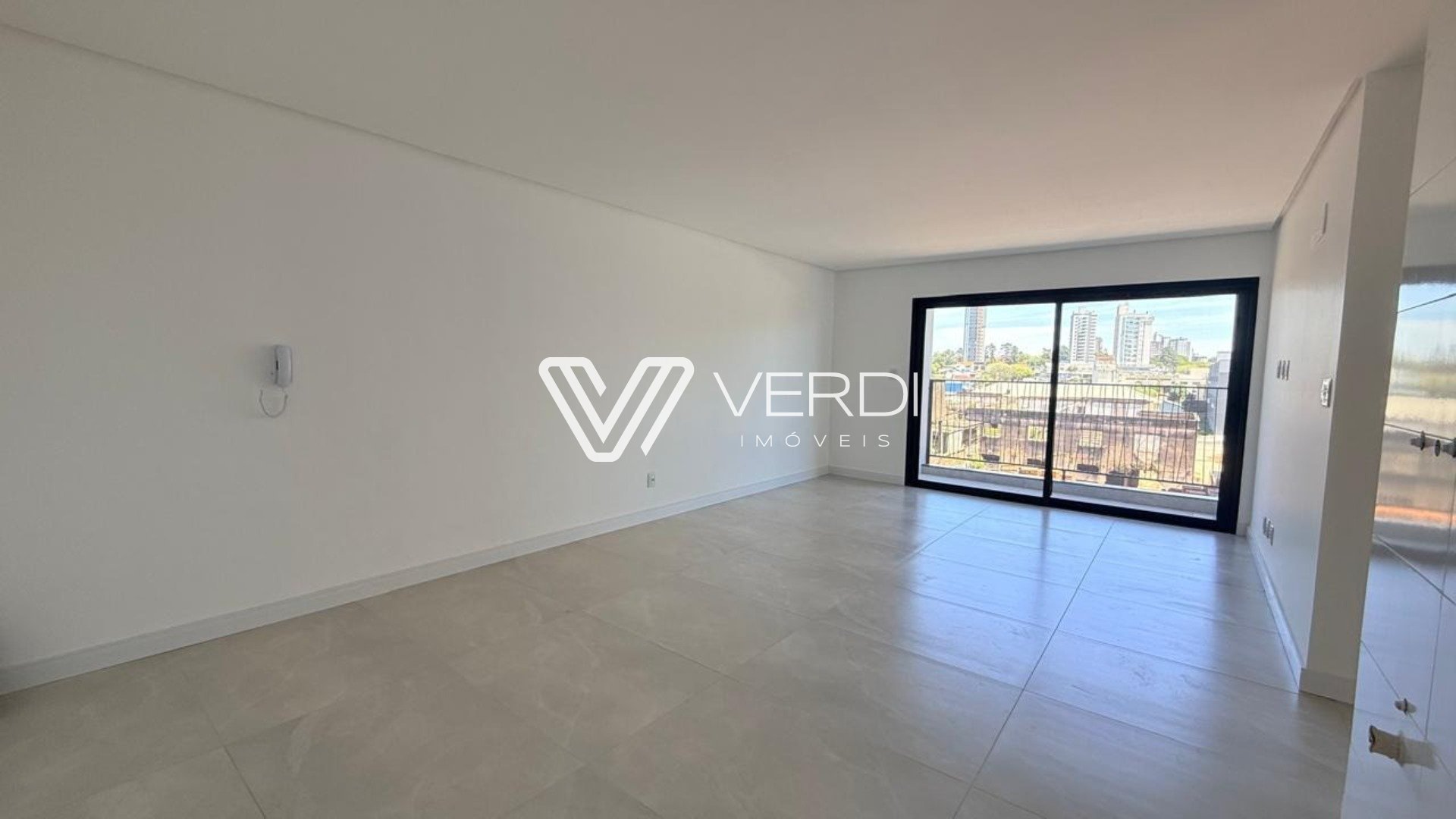 WhatsApp Image 2025-10-23 at 14.07