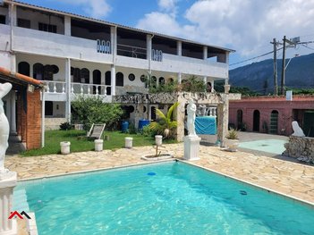 commercial_building em Doutor Adair Farah da Mota, Recanto de Itaipuaçu (Itaipuaçu) - Maricá - RJ