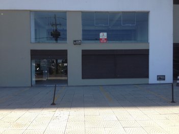 business em Rua Mário de Boni, Sanvitto - Caxias do Sul - RS
