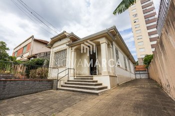 house em Rua Gonçalves Ledo, Jardim Botânico - Porto Alegre - RS