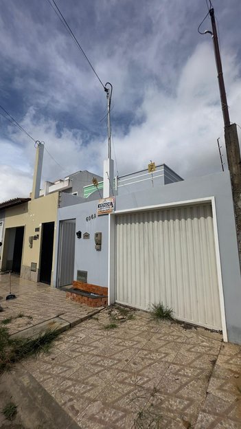 house em Rua Doutor Sérgio Lamêgo, Felícia - Vitória da Conquista - BA