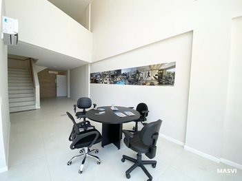 business em Rua Gonçalves Ledo, Trindade - Florianópolis - SC