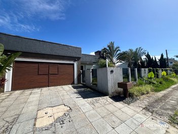 house em Rua Ipê, Atlântida - Xangri-Lá - RS
