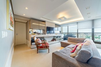 apartment em Rua Primeiro de Janeiro, Três Figueiras - Porto Alegre - RS