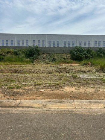 land_lot em Rua Clóvis Beccari, Loteamento Comercial Bortoletto - Indaiatuba - SP