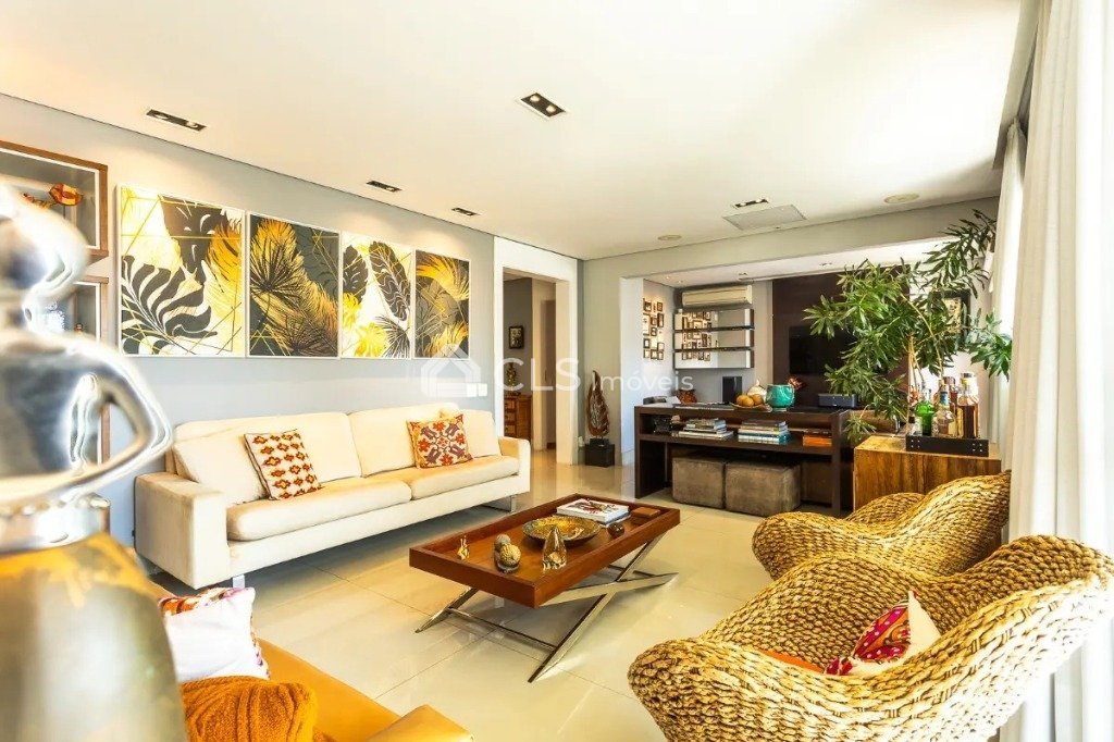 e54b6a08-243f-4b79-aafe-649e1a03c8fc