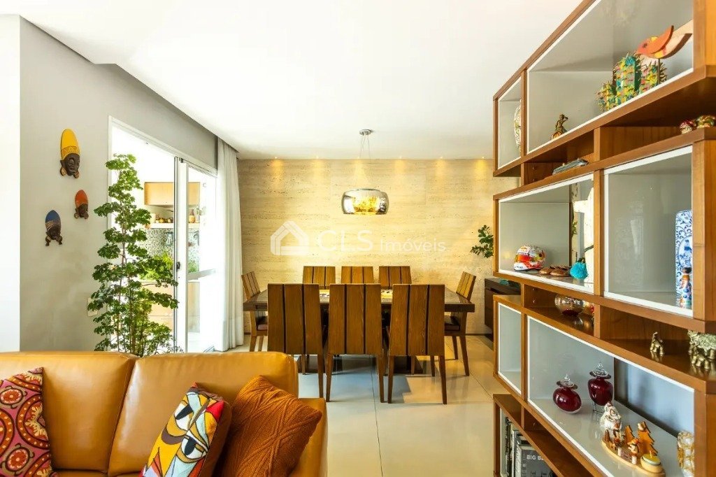 9346f05d-504f-45df-9353-dd95d807b81b