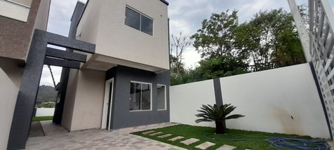 house em Servidão Ester Gonçalves, São João do Rio Vermelho - Florianópolis - SC
