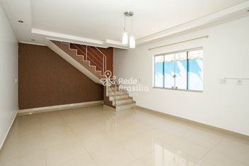 house em QSE 10, Taguatinga Centro (Taguatinga) - Brasília - DF