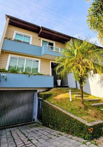 house em Rua Luiz Antônio Biazzetto, São Lourenço - Curitiba - PR