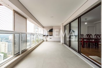 apartment em Rua das Margaridas, Jardim das Acácias - São Paulo - SP