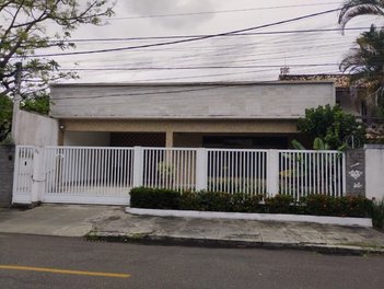 house em Rua Tupinambás, São Francisco - Niterói - RJ