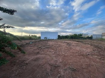 land_lot em Rua Carlos Mancini, Residencial Las Palmas - Matão - SP