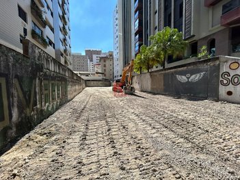 land_lot em Avenida Doutor Bernardino de Campos, Gonzaga - Santos - SP