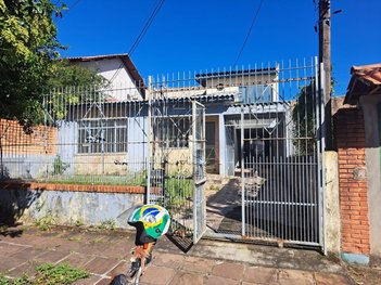 house em Rua Bartolomeu Dias, Nossa Senhora das Graças - Canoas - RS