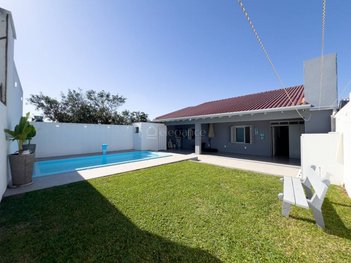 house em Rua Johann Strauss, Rainha do Mar - Xangri-Lá - RS