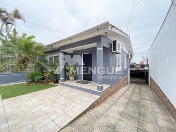 house em Rua Serafim Alencastro, Sarandi - Porto Alegre - RS