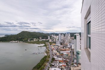 apartment em Rua Lauro Muller, Fazenda - Itajaí - SC