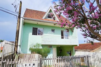 house em Rua Sargento Tadeu Czocher, Uberaba - Curitiba - PR