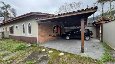 house em Avenida Madame Curie, Perequê Açu - Ubatuba - SP