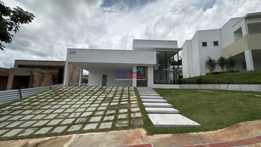 house em Alameda Flamboyant, Teixeirinha - Betim - MG