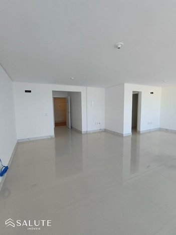 office em Rua Cônego Thomaz Fontes, Centro - Itajaí - SC