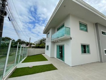 house em Gervasio Manoel da Cunha, Cachoeira do Bom Jesus - Florianópolis - SC