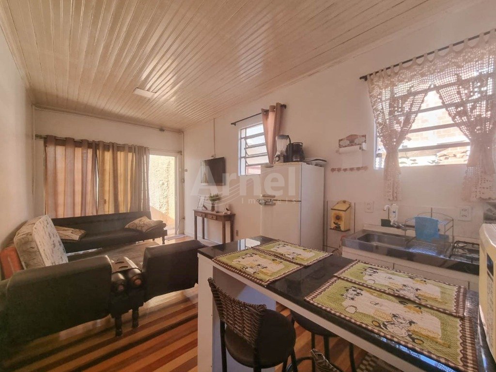 02 SALA