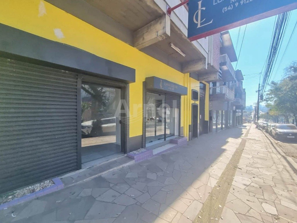 01 FACHADA