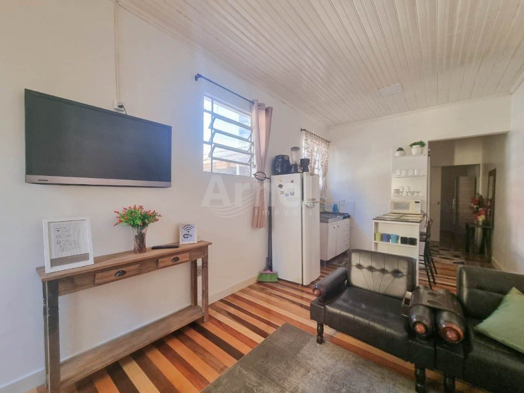 04 SALA