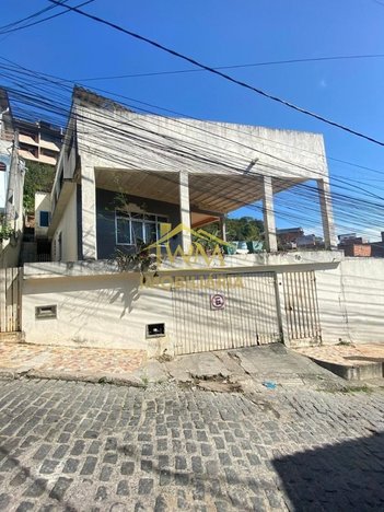 house em Rua Alfredo Dante Fassini, Centro - Arraial do Cabo - RJ