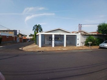 house em Rua Bolívia, Vila Mariana - Ribeirão Preto - SP