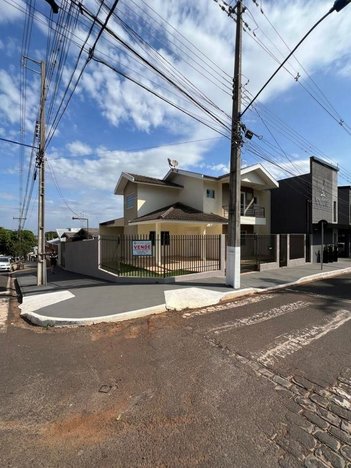 house em Avenida Rangel Pestana, Centro - Marialva - PR