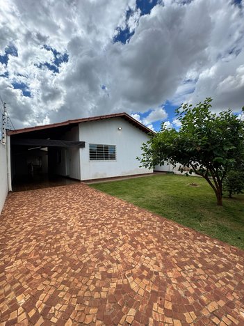 house em Rua dos Amanajós, Parque das Laranjeiras Prolongamento - Rio Verde - GO