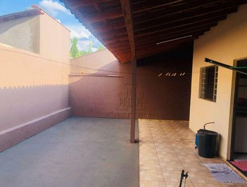 house em Rua Elio Carmagnani, Jardim Arapongas - Londrina - PR