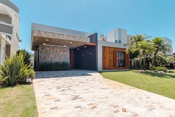 house em Rua Rio Jacuí, Xangri-Lá - Xangri-Lá - RS