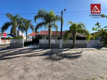 house em Rua Marcílio Dias, Centro - Balneário Piçarras - SC