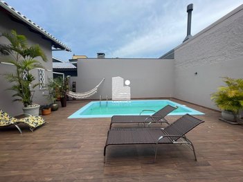 house em Rua Acadêmico Reinaldo Consoni, Córrego Grande - Florianópolis - SC