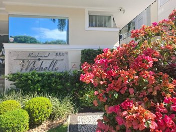 apartment em Avenida dos Dourados, Jurerê Internacional - Florianópolis - SC