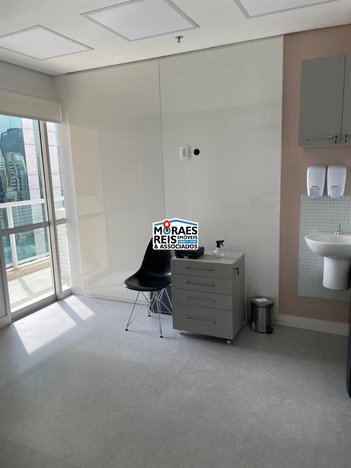 office em Avenida Engenheiro Luiz Carlos Berrini, Cidade Monções - São Paulo - SP