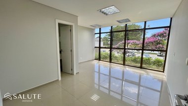 office em Rua Rouxinol, Ariribá - Balneário Camboriú - SC