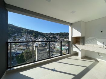 apartment em Desembargador Urbano Salles, Centro - Florianópolis - SC
