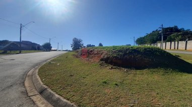 land_lot em Avenida Alberto João Luchesi, Caxambu - Jundiaí - SP
