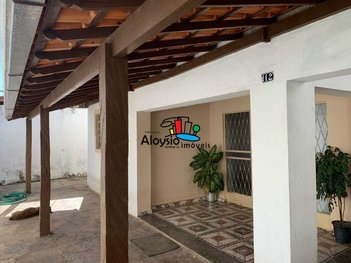house em Rua Benedito Valadares, Centro - Sete Lagoas - MG