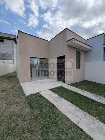 house em Rua Maria do Carmo de Moraes Papareli, Areão - Taubaté - SP