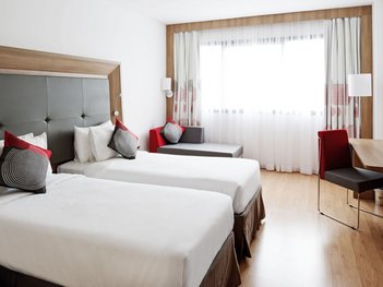 apartment em Avenida Luís Viana Filho, São Cristóvão - Salvador - BA